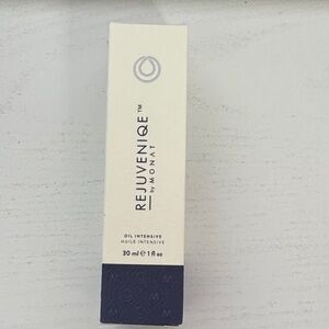 Monat Rejuveniqe Oil Intensive